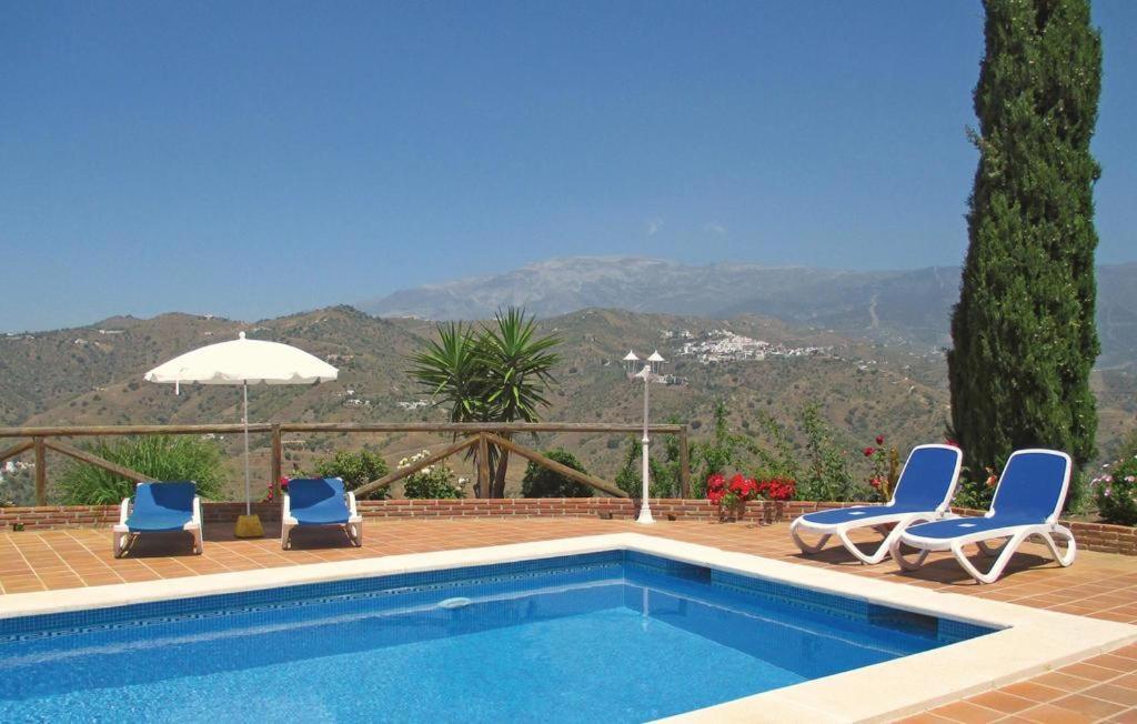 Cortijo La Rijana Villa Sayalonga Bagian luar foto