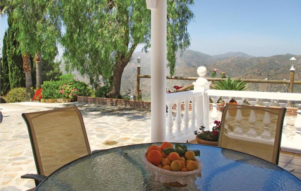 Cortijo La Rijana Villa Sayalonga Bagian luar foto